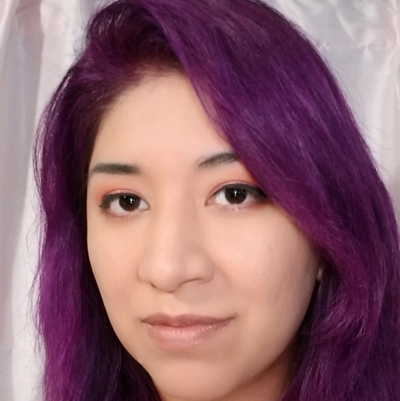 Meet your Posher, Nora - Picture 1 of 1